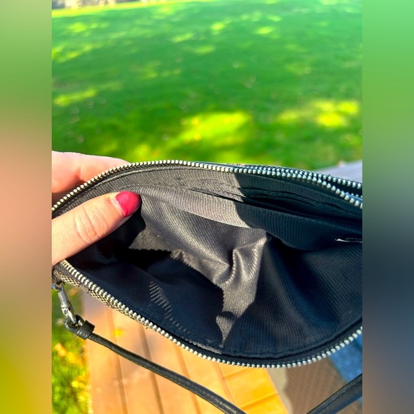 Coach Signature Black Smoke Double Zippered Wristlet/ Long Wallet With Hang Tag - Picture 14 of 16